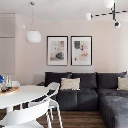 Scala 60C City Center Apartments With Parking By Lion Apartments Gdansk Exterior photo